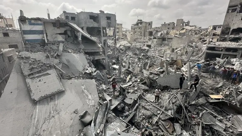 Katil İsrail’in Gazze’de düzenlediği saldırılarda 32 Filistinli hayatını kaybetti